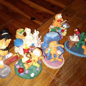 Garfield  Jim Davis 1993 The Danbury Mint Lot of 6 Figurines
